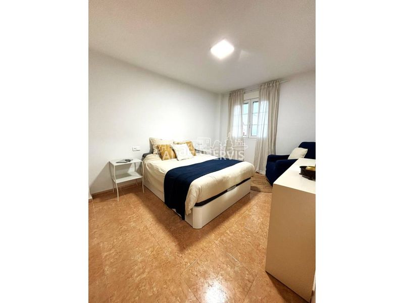 Foto 665c761d-2592-4fad-998e-357c0bc47b82. Apartament amb aparcament piscina a El Puerto Roquetas de Mar