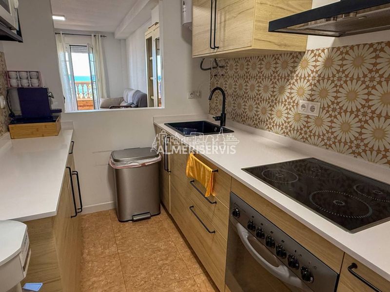Foto f6ca79ad-ac0f-4f0a-9f96-bc467f372c65. Apartament amb aparcament piscina a El Puerto Roquetas de Mar