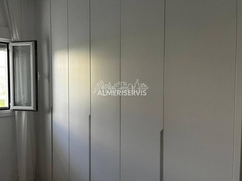 Foto ce670825-4c10-4f7c-a3db-fec045327e19. Apartament amb piscina a Almerimar Ejido (El)