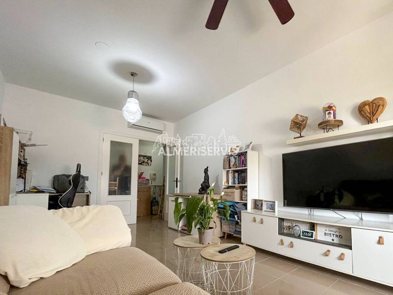 Foto af8d7618-2c33-42d1-b447-dea6e96b2033. Apartament amb aparcament a El Parador de las Hortichuelas Roquetas de Mar