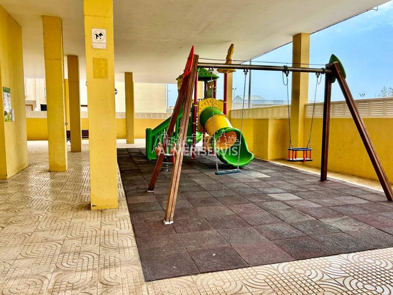 Foto d6ee6f0b-9499-43d3-abad-b5a0e4b8725b. Apartament amb aparcament a El Parador de las Hortichuelas Roquetas de Mar