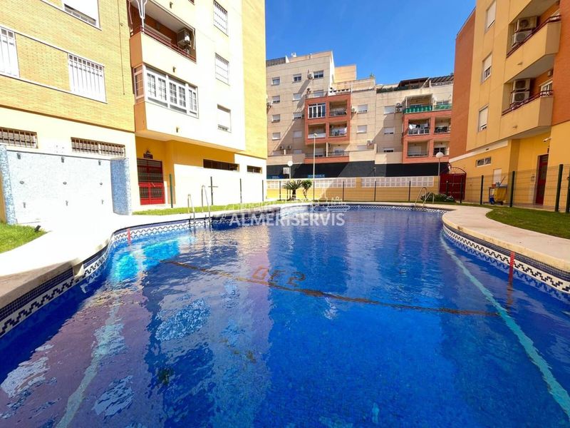 Foto e40072a3-c155-45ee-a271-8ac692c88e29. Apartament amb aparcament a El Parador de las Hortichuelas Roquetas de Mar