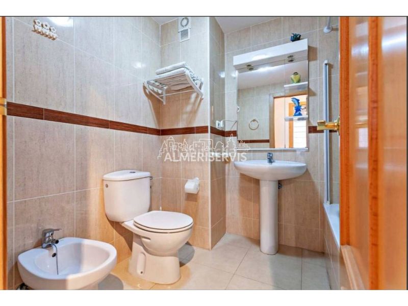 Foto 2112a161-282c-4d0e-becd-5c96cb381235. Appartement avec parking piscine dans Almerimar Ejido (El)