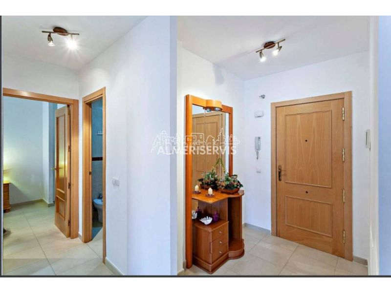 Foto 8b9d3f14-c5f2-43b8-b924-bd0ddf6a1ba1. Appartement avec parking piscine dans Almerimar Ejido (El)