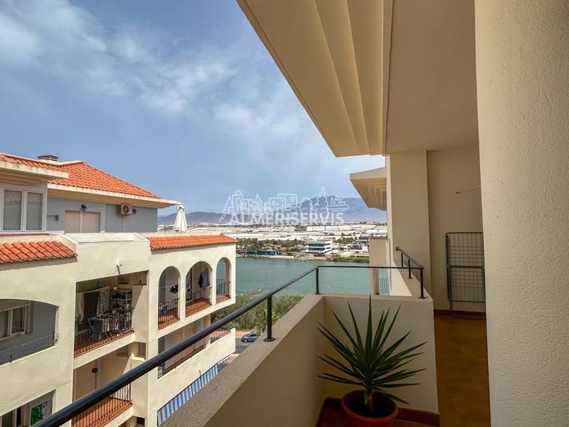 Foto c9ec8769-a92d-4bf1-9bf5-c9a4e2bfa8de. Apartament amb aparcament piscina a Almerimar Ejido (El)
