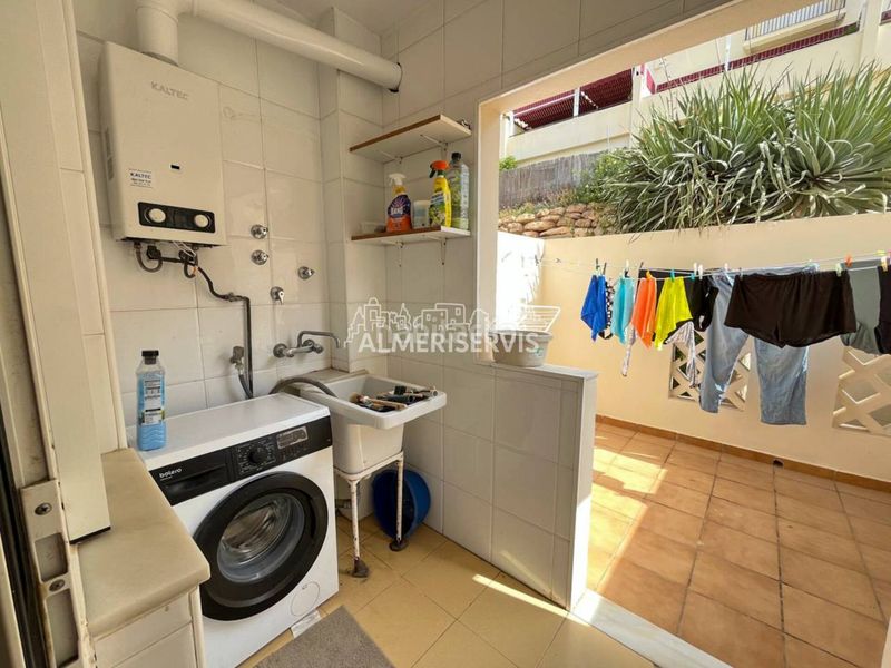 Foto 14b18da8-8678-40b1-ab0c-6de2f92c3983. Casa adossada amb aparcament piscina a Almerimar Ejido (El)