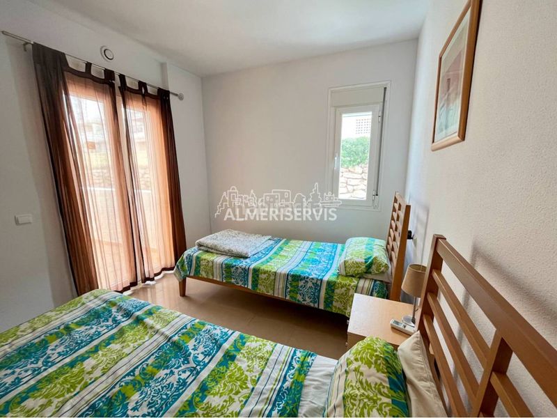 Foto b472f01a-86e2-4b06-a9b8-b29d40dd3ffa. Casa adossada amb aparcament piscina a Almerimar Ejido (El)