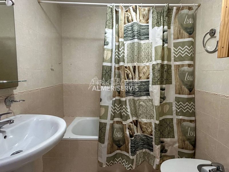 Foto 90f2932d-52a9-4e26-92a7-9403f490926d. Pis amb aparcament piscina a Las Cabañuelas Vícar