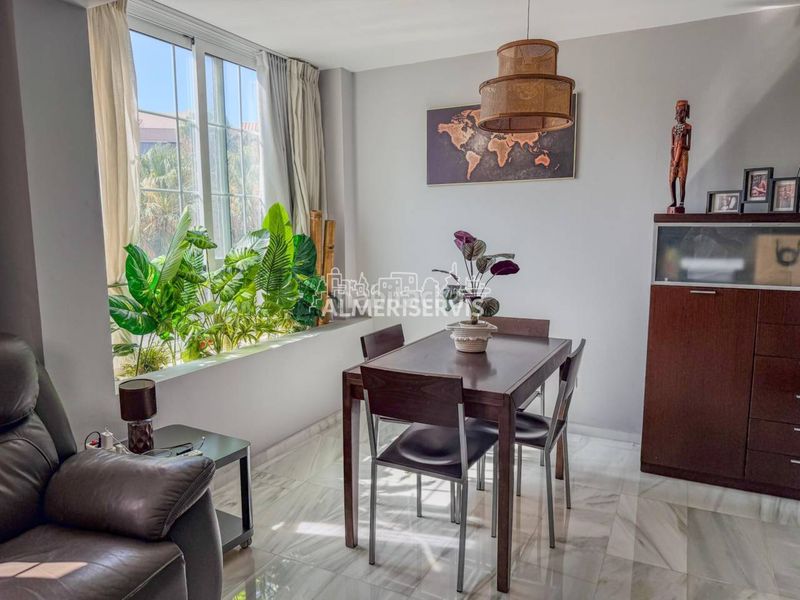 Foto 2a90ad22-9200-4c9f-ab34-7df2780fb563. Duplex with pool in Almerimar Ejido (El)