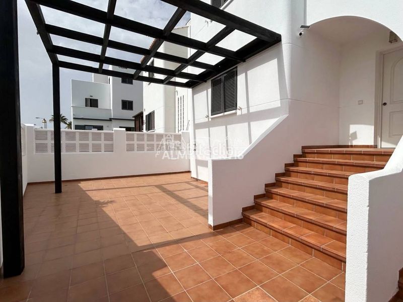 Foto fd0c45f8-8818-4916-ba83-c4957ddd40d6. Casa amb aparcament piscina a Almerimar Ejido (El)