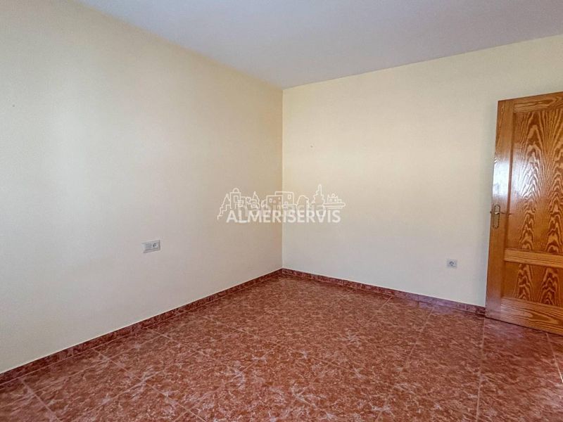 Foto 9dfd3809-3b31-43b1-a613-aaaa35bc8b15. Casa amb aparcament a Ejido Sur Ejido (El)