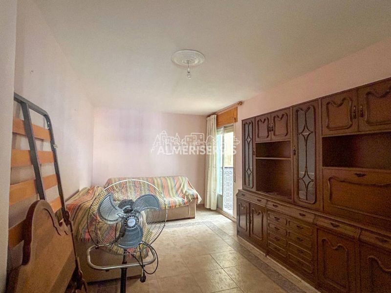Foto fdd003c9-6ca3-49ea-831c-98d844b392b8. Casa amb aparcament a Ejido Sur Ejido (El)