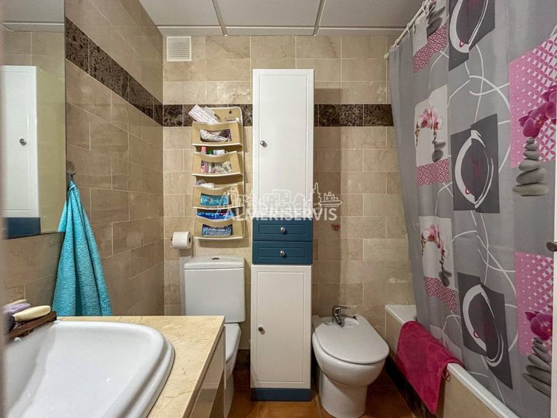 Foto 3d5c4a5a-cf0a-4b11-95df-28b0b172fc03. Rent flat with parking pool in Almerimar Ejido (El)