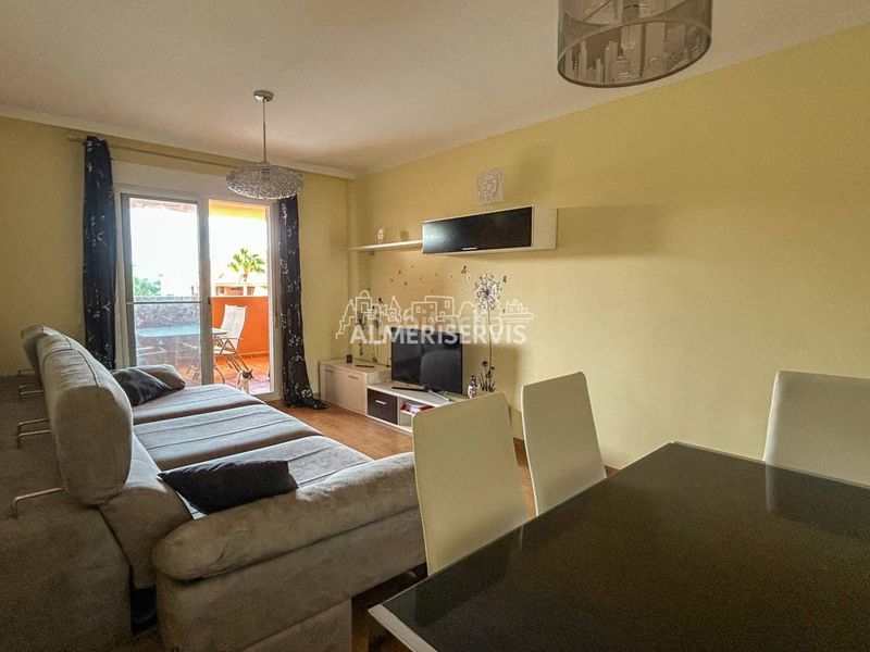 Foto 8e350bce-be4b-4c07-b829-bc02c3b3a62c. Rent flat with parking pool in Almerimar Ejido (El)
