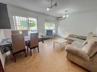 Casa  Calle pizarro. Casa dúplex con solárium y 4 dormitorios en las marinas