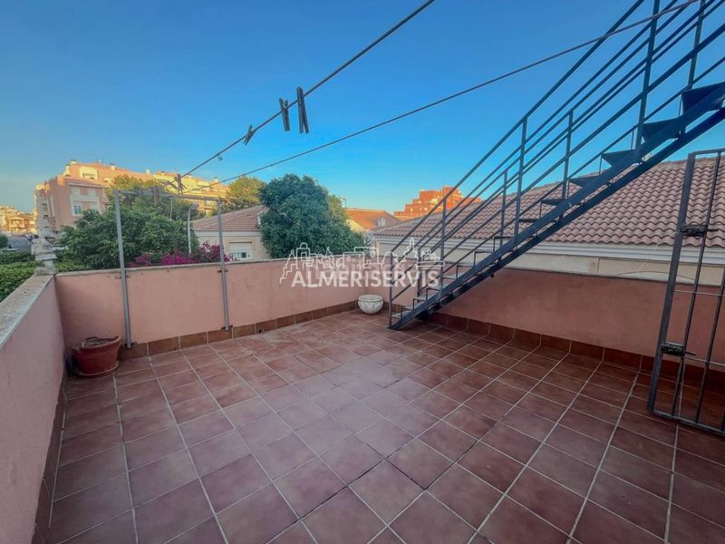 Foto c57649cb-33eb-4042-b0a6-44690b1ee43b. Casa amb aparcament a El Sabinar-Urbanizaciones-Las Marinas-Playa Serena Roquetas de Mar