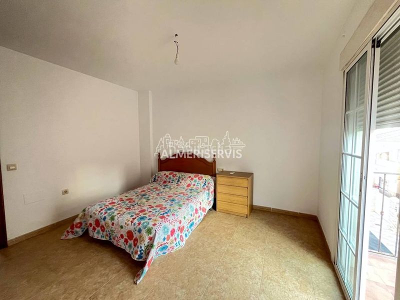 Foto f63c727f-232f-43b1-96bd-db163d0e70ba. Casa amb aparcament a El Sabinar-Urbanizaciones-Las Marinas-Playa Serena Roquetas de Mar