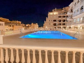 Etagenwohnung  Calle arquitecto julián laguna. Almerimar piso de 3 dormitorios con piscina