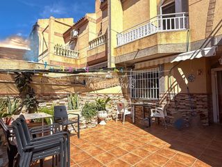 Maison jumelée  Calle leonardo da vinci. Venta de casa adosada en roquetas de mar