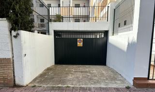 Aparcament cotxe a El Portil