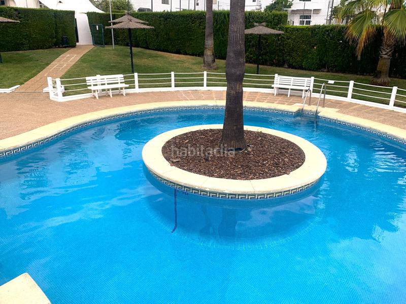 Foto 615a0b45-cc39-4d37-8bb2-ae8d873811e9. Casa adosada en El Portil