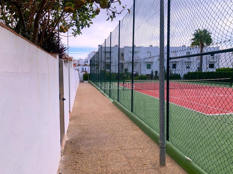 Foto 90ebfffd-8b45-49be-8fb9-f6171602415a. Casa adosada en El Portil