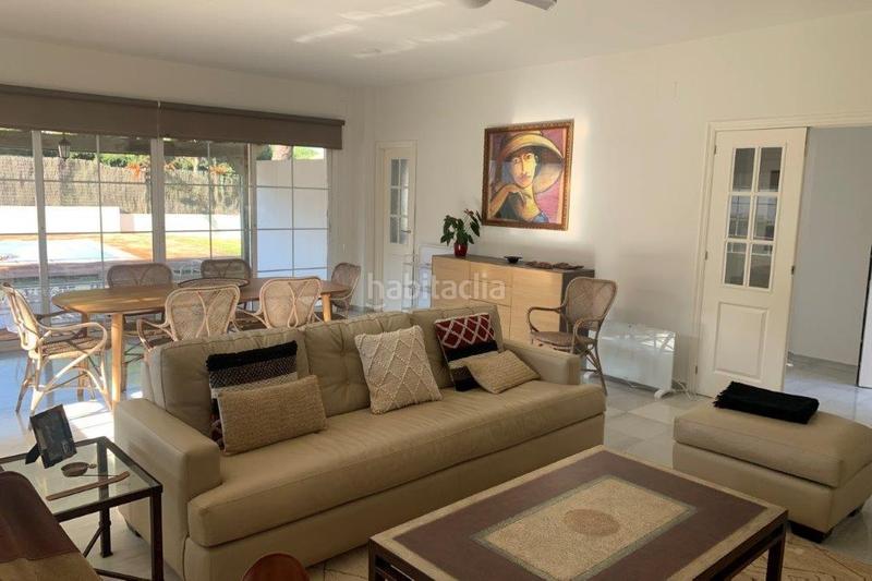 Foto e8f9f96b-8fbe-47e4-a98a-ebeae20da05c. Chalet en El Portil