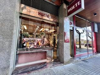 Business premise  Carrer dels caputxins. Local comercial en venta y traspaso en el centro de tarragona
