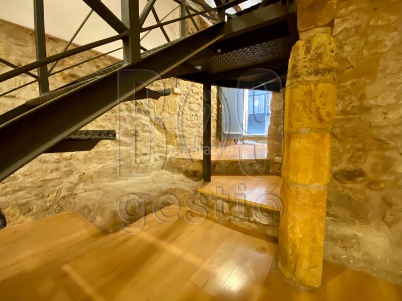 Foto 989d418c-eeca-478f-9fc2-61f02b952686. Dúplex exclusivo duplex loft en Part Alta en Part Alta Tarragona