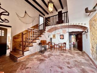 House  N/a