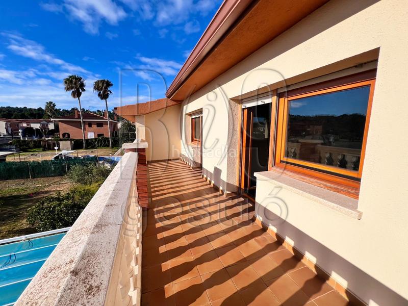 Foto 2f114389-6616-432a-bc2b-fa18eef7dd8b. Casa  unifamiliar con gran parcela en zona exclusiva en Salou