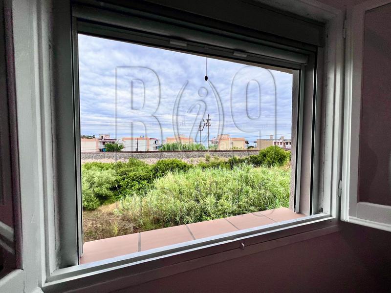 Foto 9c755fb1-81b3-48a5-828a-f454277c1e02. Alquiler piso oportunidad alquiler en este apartamento con vistas al mar en playa larga en Tarragona