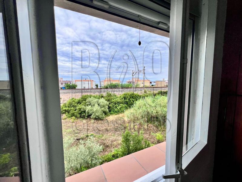 Foto a3abeb7f-32c0-43b9-a185-7146a42b9ddd. Alquiler piso oportunidad alquiler en este apartamento con vistas al mar en playa larga en Tarragona