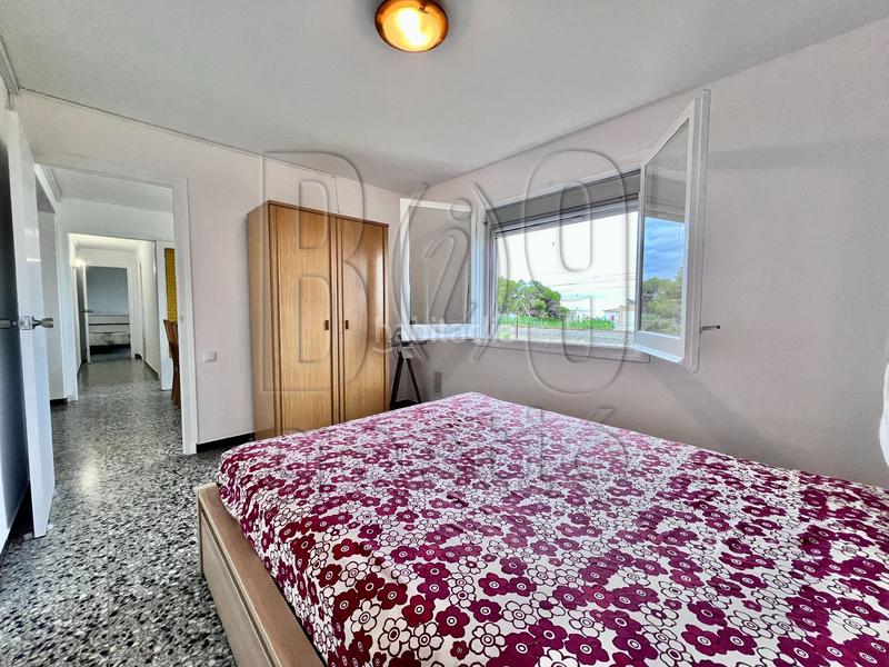 Foto e6fd39ac-303c-4983-be8f-7baa3b3f816d. Alquiler piso oportunidad alquiler en este apartamento con vistas al mar en playa larga en Tarragona