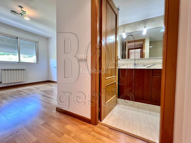 Foto 06d87ebd-fd5e-425f-88bf-0d4a5bfe6b0b. Alquiler piso  en alquiler exclusivo en vall de la arrabassada en Tarragona