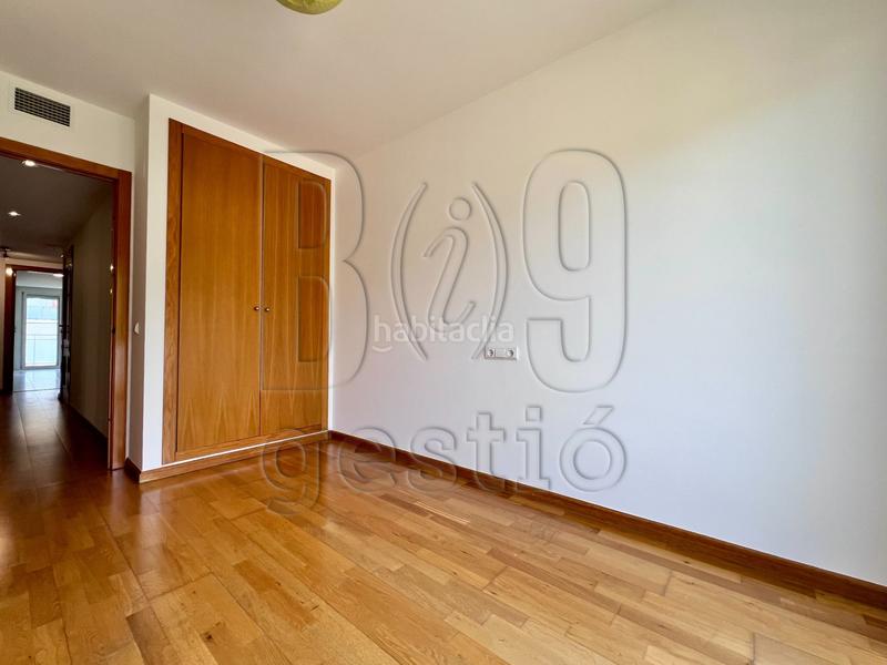 Foto 943c8159-e386-4639-ac3e-722e99368153. Alquiler piso  en alquiler exclusivo en vall de la arrabassada en Tarragona