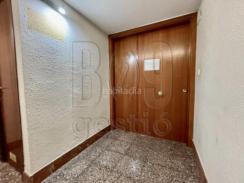 Foto 1ef7227c-905e-48c2-b039-94fa9bf631b1. Miete büro in rambla nova 76 in Eixample Tarragona