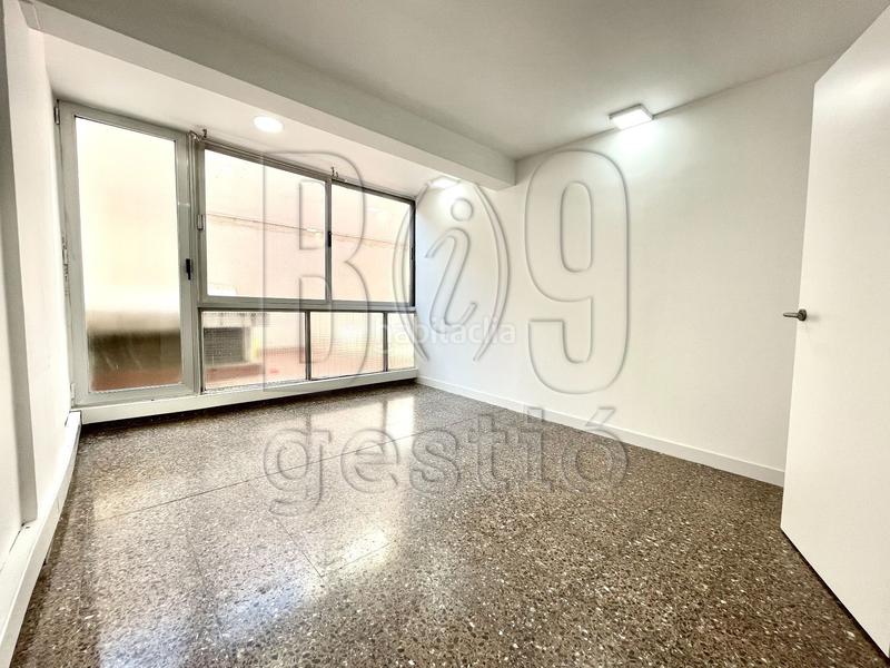 Foto 28fa60fb-3957-443f-9a01-b58e20614891. Rent office space in rambla nova 76 in Eixample Tarragona