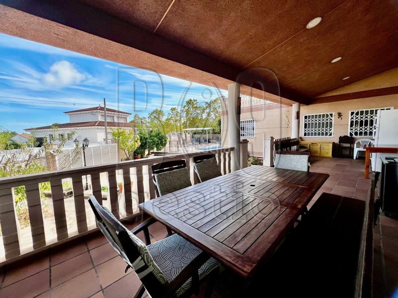 Foto 29a18b7d-d1b3-4162-99af-fc2f8d19eb66. Casa  unifamiliar con piscina e instalación de placas solares en pins manous el catllar en Catllar (El)