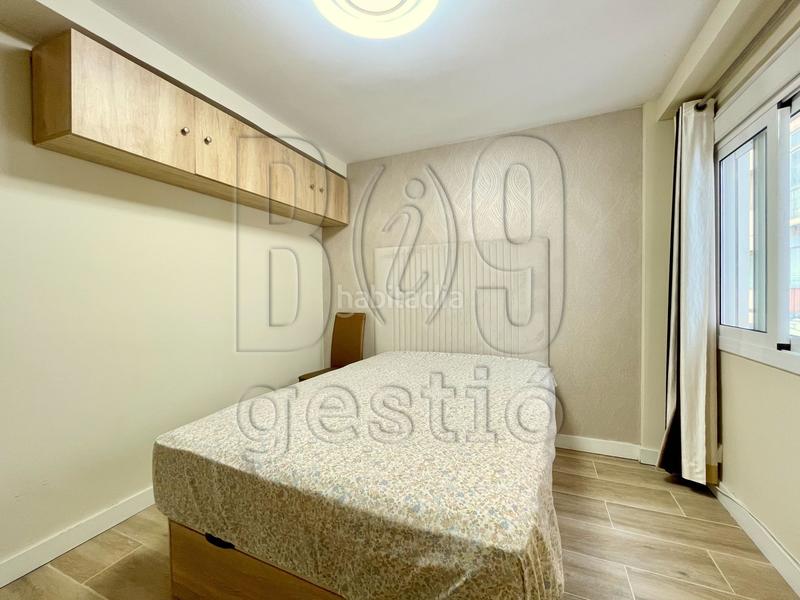 Foto 46d7f492-031c-49f0-8ef6-b3e0b487458c. Piso  reformado con piscina en ramon i cajal en Tarragona