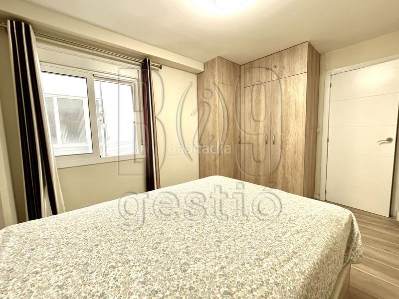 Foto 987a6cb8-09cd-4a2e-8f54-a6e228d66182. Piso  reformado con piscina en ramon i cajal en Tarragona