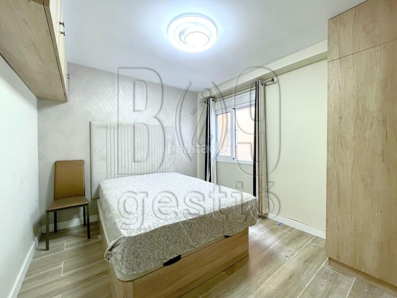 Foto e2123c6a-beb8-4f94-a745-8ec1cd9b7eaf. Piso  reformado con piscina en ramon i cajal en Tarragona