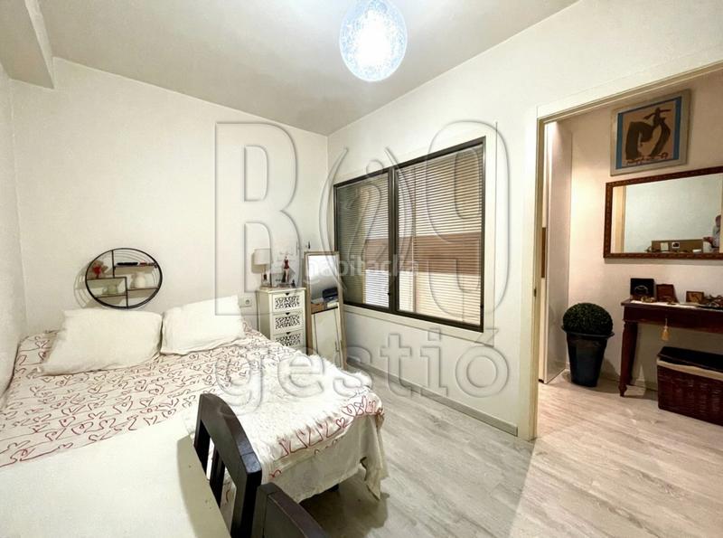 Foto 634ff035-73e2-4463-85e5-2767b75c19ee. Piso  reformado en calle apodaca . en Barris Marítims Tarragona