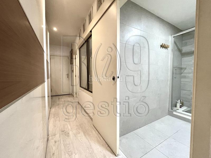 Foto 7b5f4688-bd75-4fd3-852f-46ad2f1a37e9. Piso  reformado en calle apodaca . en Barris Marítims Tarragona