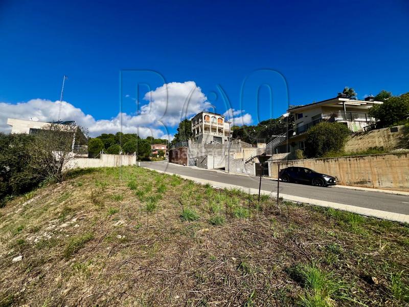 Foto 16928915-37a8-4124-bb45-30fb64323458. Terreno residenziale in Almoster