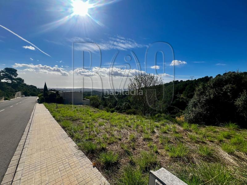 Foto 24b2f5fc-3ee7-402a-b334-6829c5e86eef. Terreno residenziale in Almoster