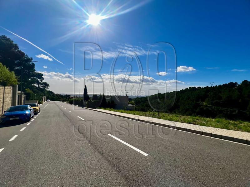 Foto 97375e51-eac8-4386-8de2-cea35464144c. Terreno residenziale in Almoster