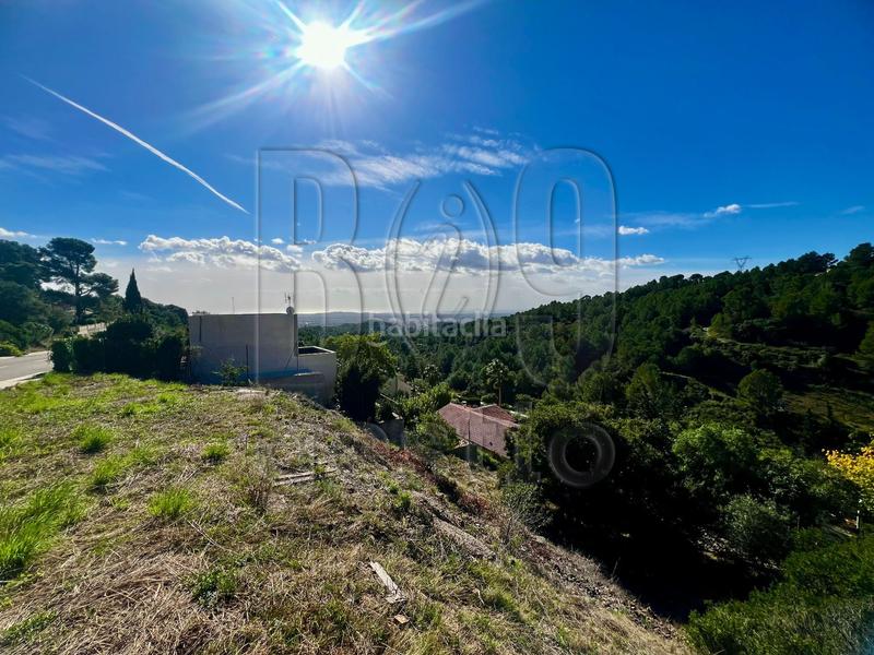 Foto 9cc295f3-1e5f-4516-9f45-2f6ddbe8b433. Terreno residenziale in Almoster