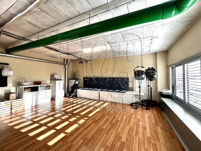 Foto 81f45e70-b49d-4681-aa92-8c0c678c6c1f. Geschäftsraum in Torreforta Tarragona