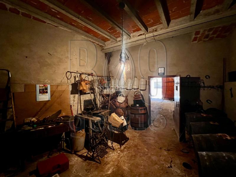 Foto ab658fbd-33a1-4021-a958-466f6ba7b95c. Bauernhof in Poboleda